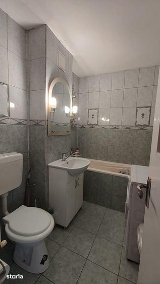Apartament cu 2 camere decomandat în Zamfirescu