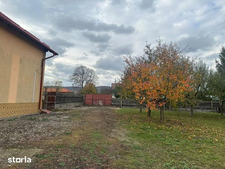 Teren de 2700 mp, în Hărman