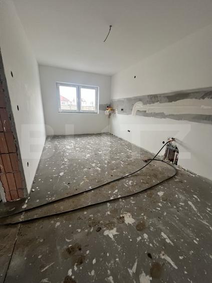 Duplex cu 4 camere cu Canalizare în Cetății