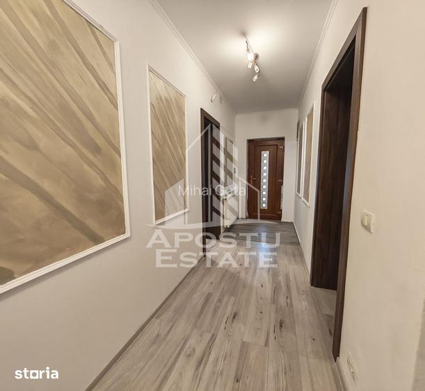 Duplex de vanzare cu 5 camere si 3 bai, mobilat si utilat, Dumbravita