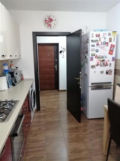 Apartament cu 2 camere decomandat în Sânpetru
