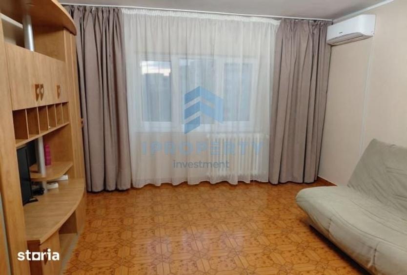 Apartament cu 3 camere decomandat în Nerva Traian