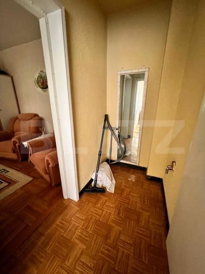 Apartament cu 2 camere semidecomandat, mobilat în Micro 4