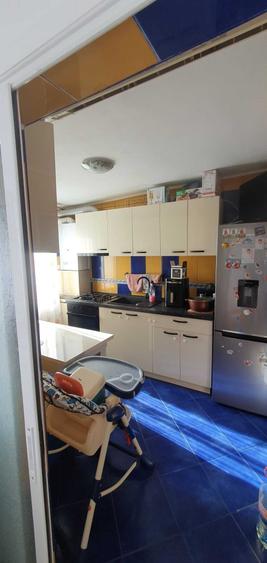 Apartament cu 2 camere decomandat în Pietrișu