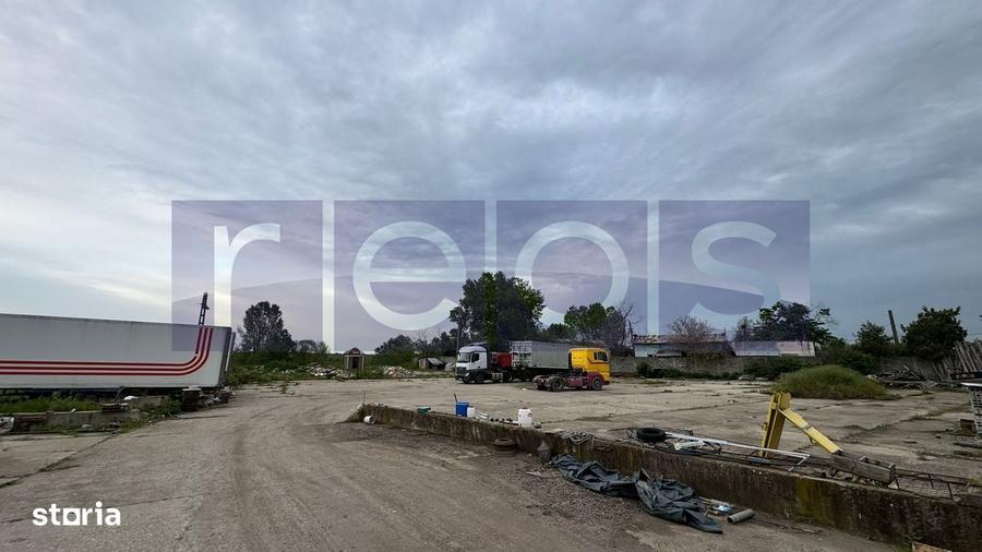 Vanzare Teren 16.000 Mp | 2 Loturi | Constructii Existente | Rosiori D - 2