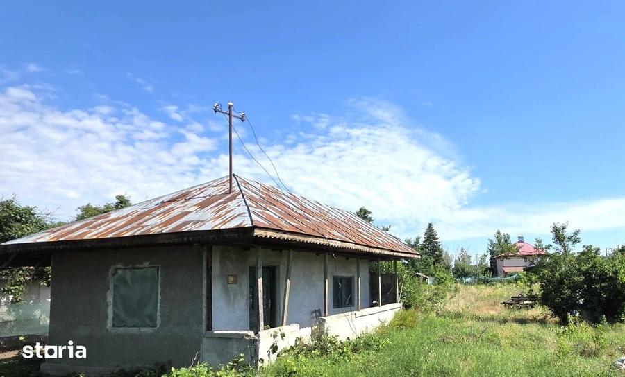 Teren de 1250 mp, în Letca Nouă