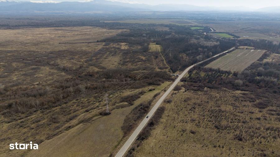 Teren de 952372 mp, în Constantin Daicoviciu