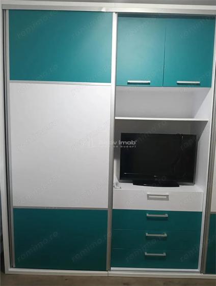 Apartament cu 2 camere decomandat în Lazu