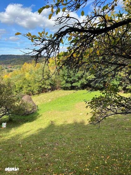 Teren de 4300 mp, în Breaza