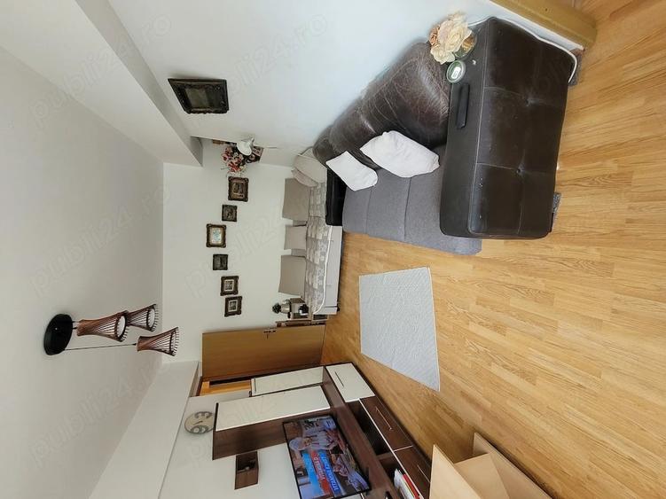 Apartament cu 2 camere decomandat în Romană