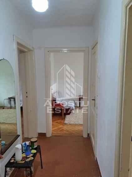 Apartament cu 2 camere decomandat, mobilat în Bălcescu