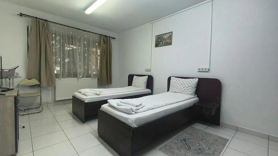 Apartament cu 2 camere decomandat în 22 Decembrie