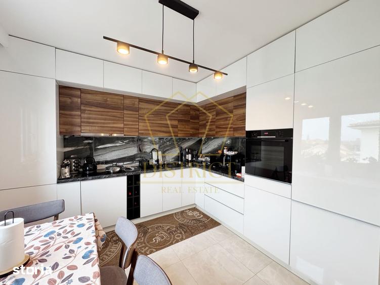 Apartament cu 4 camere în Giroc