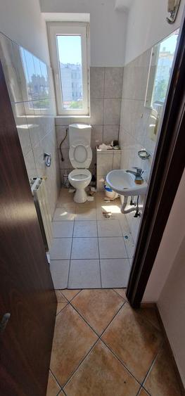 Casă individuală cu 5 camere cu Canalizare în Tomis II