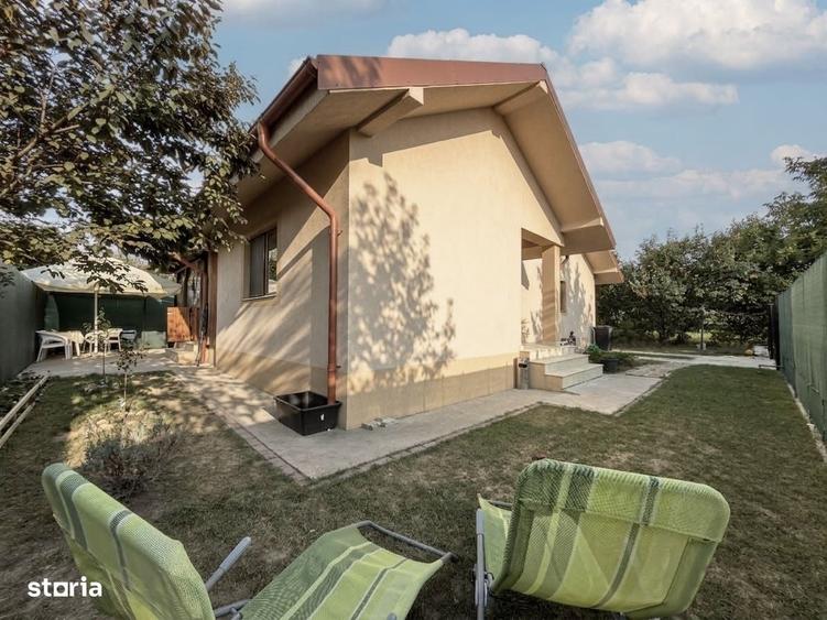 Casă cu 4 camere cu Teren 300 Mp în Lumina