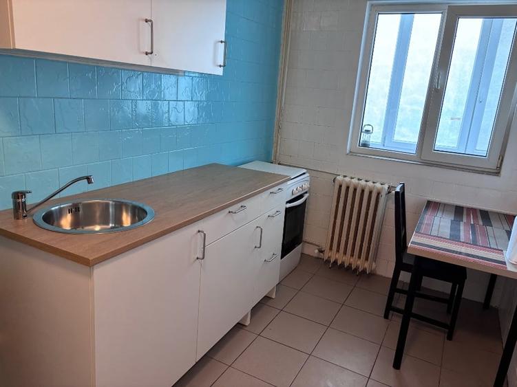 Apartament cu 3 camere decomandat în Pantelimon