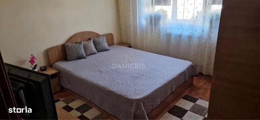 Apartament cu 2 camere decomandat în Km 5