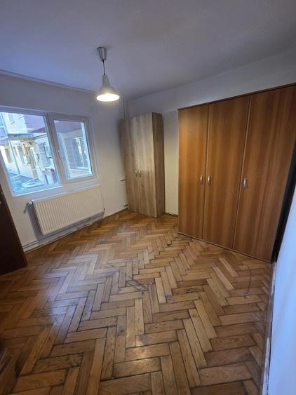Apartament cu 2 camere semidecomandat în Olimpia-Stadion