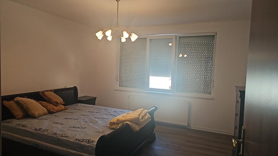 Casă cu 5 camere în Central