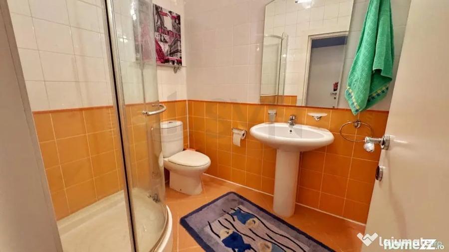 Apartament cu 3 camere decomandat în Nordului