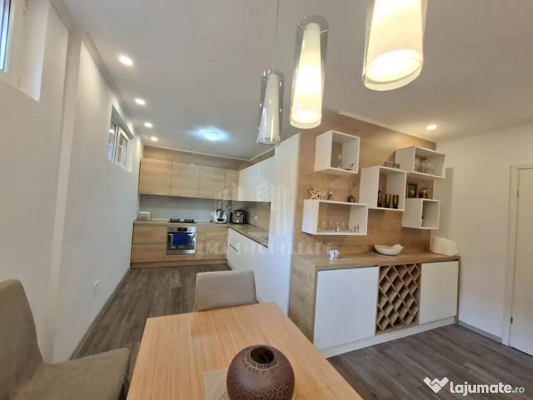 Casă cu 5 camere cu Teren 189 Mp în Schei