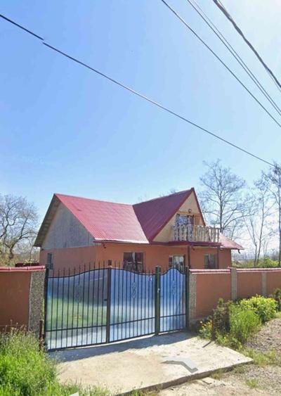 Casă cu 3 camere cu Teren 2.283 Mp în Bahna