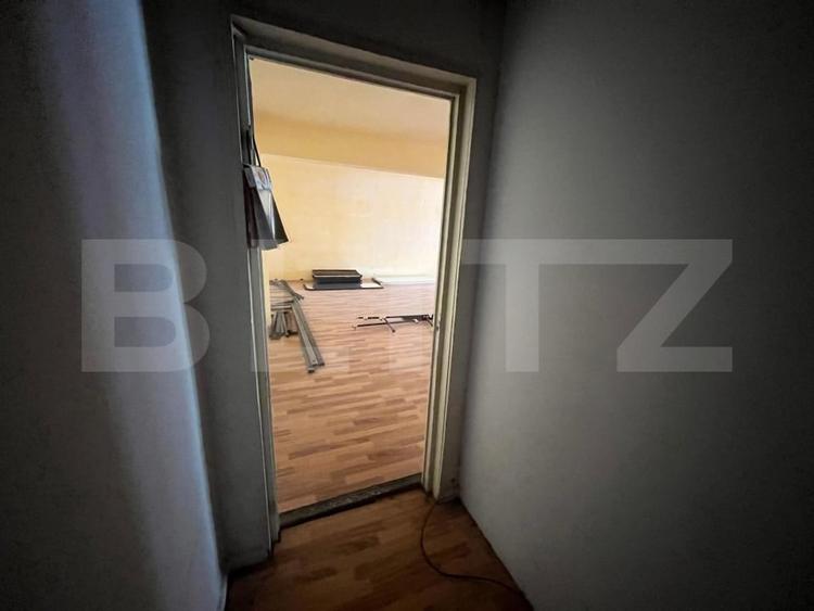 Spațiu comercial, de 790 mp, în Rogerius