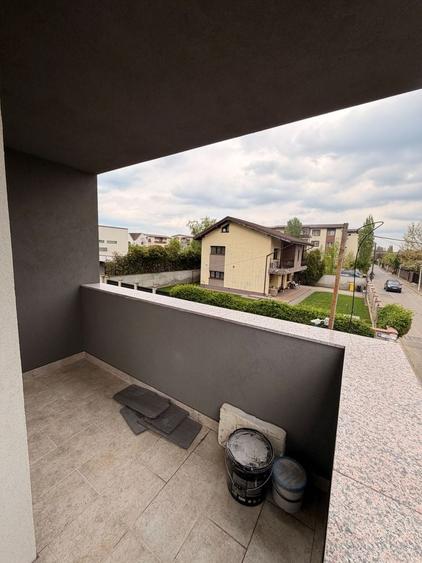 Apartament cu 2 camere decomandat în Drumul Taberei