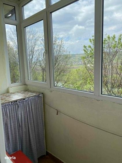 Apartament de vanzare cu 3 camere zona Micro 1 - 3