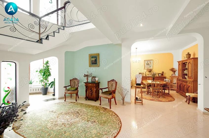 Casă cu 6 camere cu Teren 500 Mp în Nord