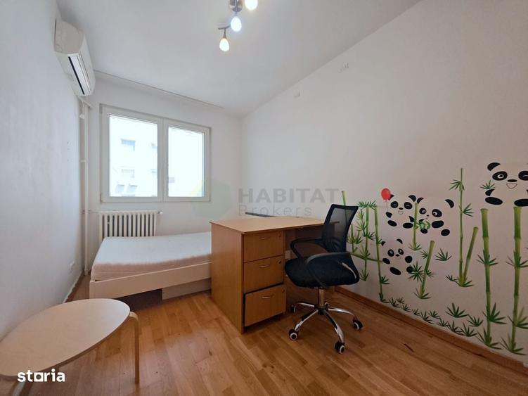 Apartament cu 3 camere semidecomandat în Titan
