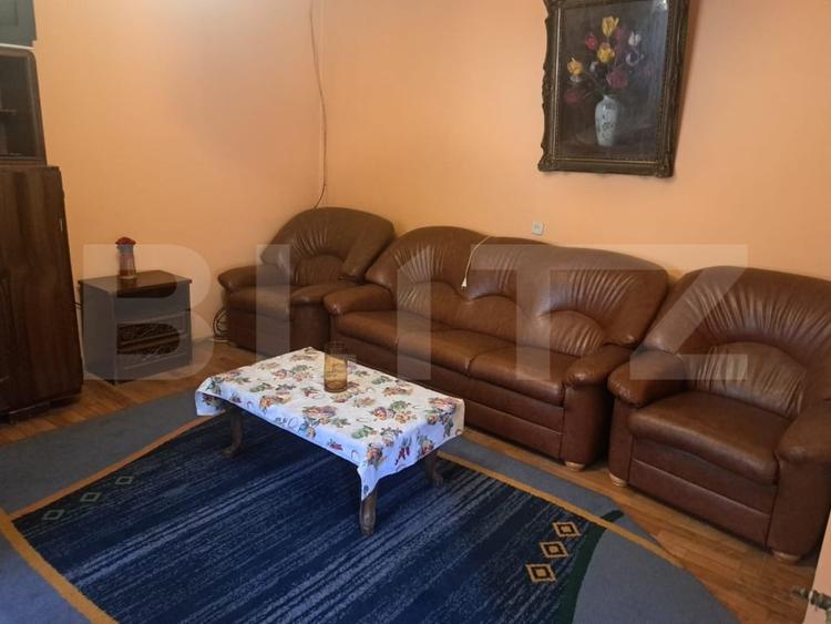 Casă individuală cu 5 camere cu Canalizare în Ghimbav