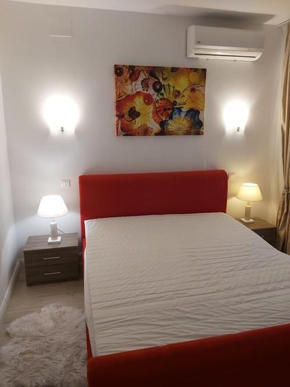 Apartament cu 2 camere semidecomandat în Sisești