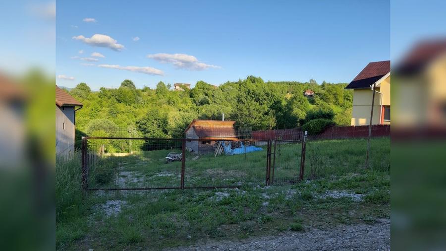 Teren intravilan de 1244 mp, în Sud-Est