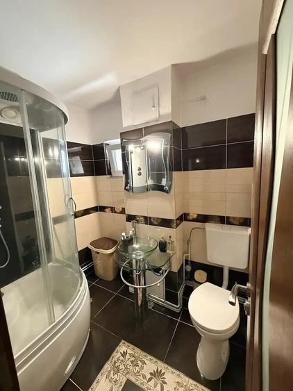 Apartament cu 3 camere decomandat în Ultracentral