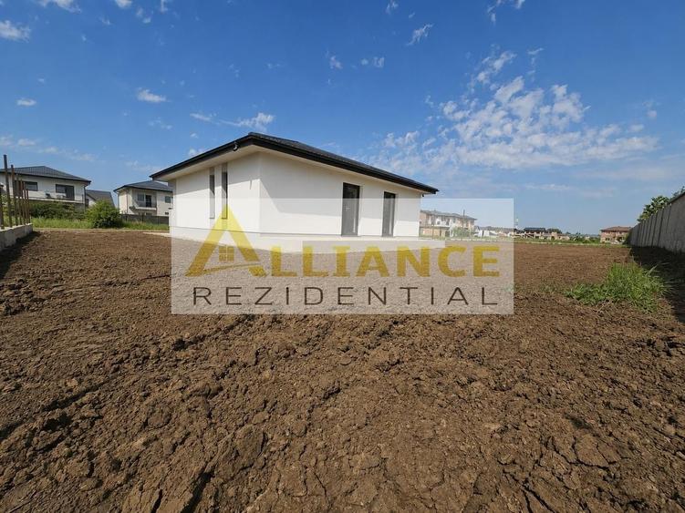 Casă cu 4 camere cu Canalizare în Berceni