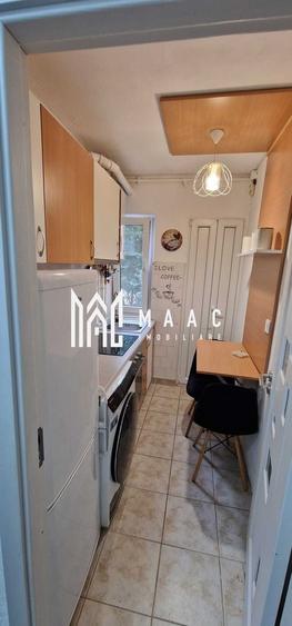 Apartament cu 2 camere semidecomandat, mobilat în Vasile Aaron