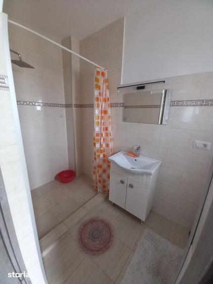 Casă cu 2 camere cu Teren 150 Mp în Ipotești