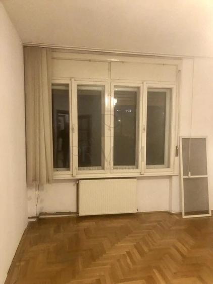 Apartament cu 3 camere în Circumvalațiunii