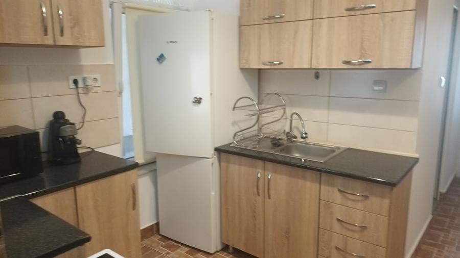 Apartament cu 2 camere decomandat în Semicentral