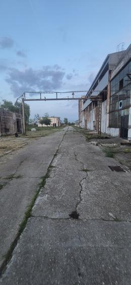 Spațiu industrial, de 3,000 mp, în Nord