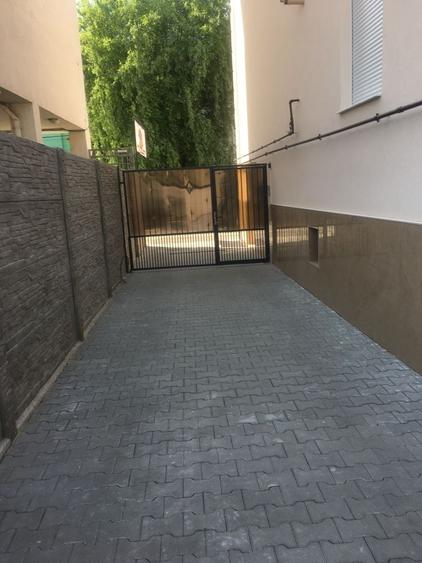 Casă cu 4 camere cu Teren 350 Mp în Central