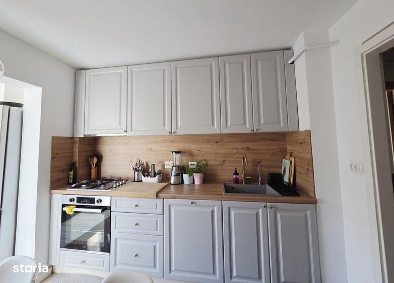 Apartament cu 3 camere în Circumvalațiunii