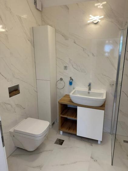 Apartament cu 3 camere decomandat în Nord