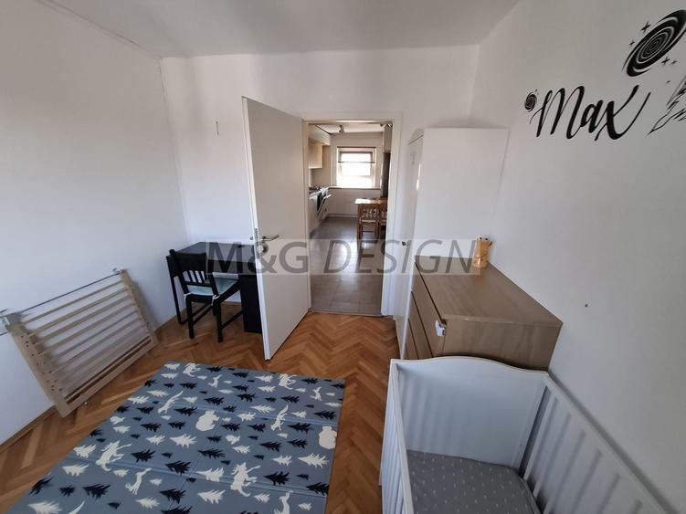 Apartament cu 3 camere decomandat, mobilat în Dâmbovița