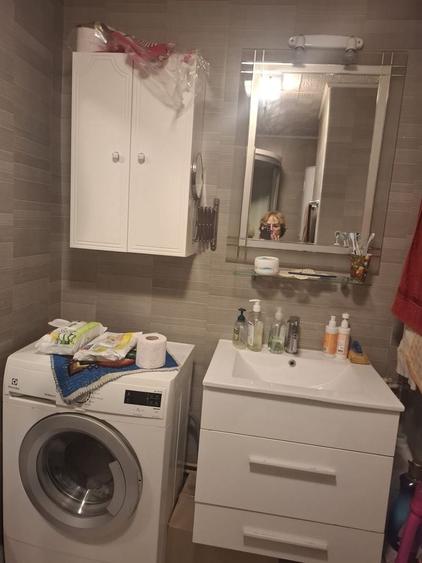 Vand apartament cu o camera 36 mp utili Otopeni str Ghioceilor - 3