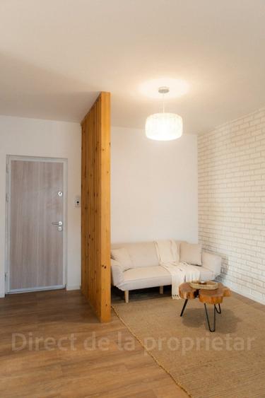 Apartament cu 3 camere decomandat în Florești