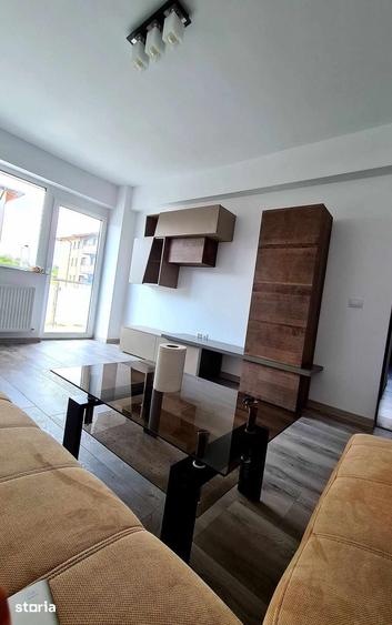 Apartament cu 2 camere decomandat în Galata