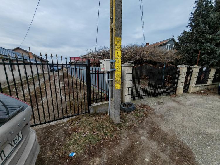 Teren Construcții intravilan de 2005 mp, în Letea