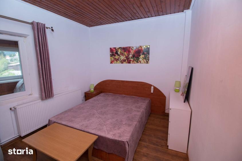 Casă cu 4 camere cu Teren 215 Mp în Central